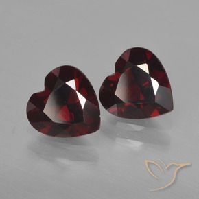Gemas de Granate piropo Rojo oscuro natural de 1.79 ct, Corazón, VVS-VS