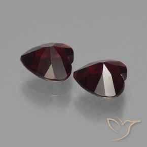 Gemas de Granate piropo Rojo oscuro natural de 1.78 ct, Corazón, VVS-VS