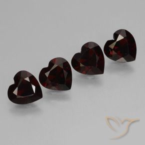 Gemas de Granate piropo Rojo negruzco natural de 2.88 ct, Corazón, VVS-VS
