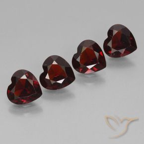 Gemas de Granate piropo Rojo oscuro natural de 3.07 ct, Corazón, VVS-VS