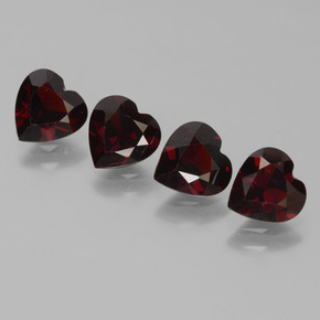 Gemas de Granate Piropo Rojo oscuro natural de 3.12 ct, Forma de corazón, VVS-VS