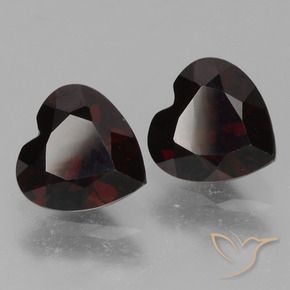 Gemas de Granate piropo Rojo oscuro natural de 1.95 ct, Corazón, VVS-VS