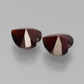 Gemas de Granate Piropo Rojo oscuro natural de 1.54 ct, Forma de corazón, VVS-VS