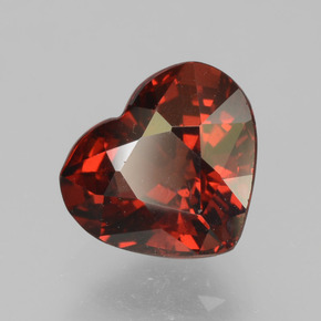 Granate piropo rojo natural de 2,00 ct, forma de corazón, VS