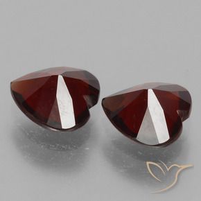 Gemas de Granate piropo Rojo negruzco natural de 1.61 ct, Corazón, VVS-VS