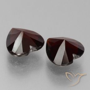 Gemas de Granate piropo Rojo oscuro natural de 1.64 ct, Corazón, VVS-VS