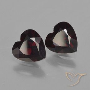 Gemas de Granate piropo Rojo oscuro natural de 1.67 ct, Corazón, VVS-VS