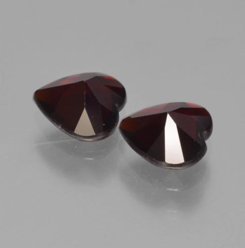 Gemas de Granate Piropo Rojo oscuro natural de 1.65 ct, Forma de corazón, VVS-VS