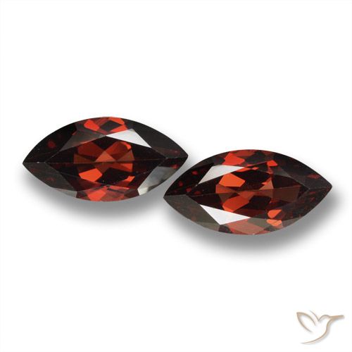 4.31ctw Natural Rojo sangre intenso Granate piropo, Marquesa, VVS-VS