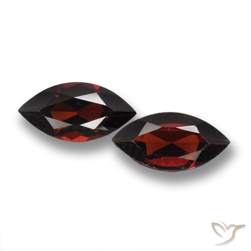 3.75ctw Natural Rojo oscuro Granate piropo, Marquesa, VVS-VS