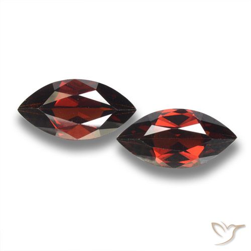 4.20ctw Natural Rojo oscuro Granate piropo, Marquesa, VVS-VS