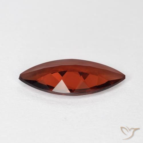Granate piropo Rojo sangría natural de 1.35 ct, Marquesa, VVS