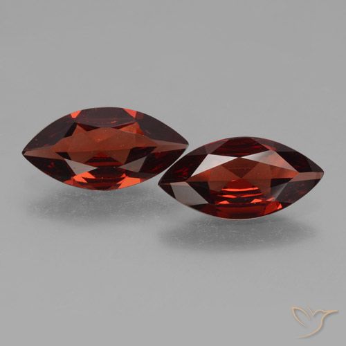 3.28ctw Natural Rojo oscuro Granate piropo, Marquesa, VVS-VS