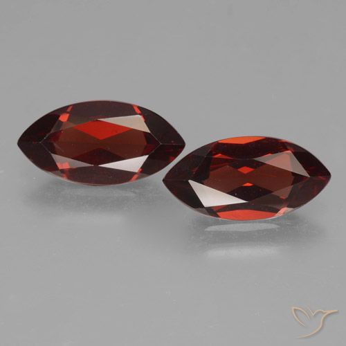 3.98ctw Natural Rojo oscuro Granate piropo, Marquesa, VVS-VS