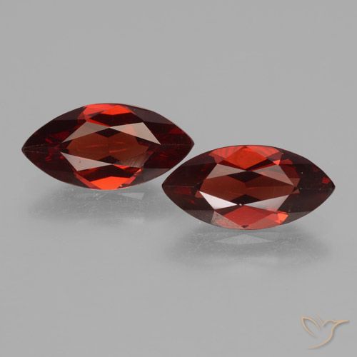 3.62ctw Natural Rojo sangre intenso Granate piropo, Marquesa, VVS-VS