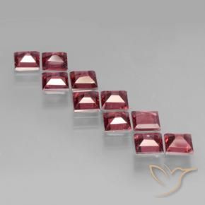 Gemas de Granate piropo Rojo oscuro natural de 3.83 ct, Cuadrado, VVS-VS