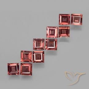 Gemas de Granate piropo Rojo escarlata claro natural de 3.86 ct, Cuadrado, VS