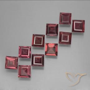 Gemas de Granate piropo Rojo oscuro natural de 3.98 ct, Cuadrado, VS