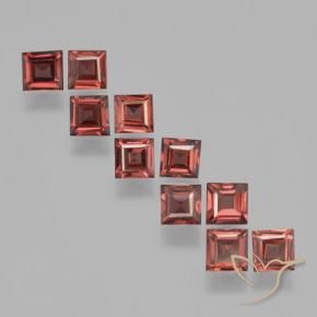 Gemas de Granate piropo Rojo oscuro medio natural de 5.01 ct, Cuadrado, VS