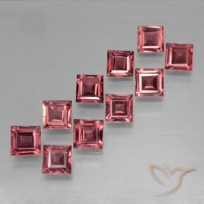 Gemas de Granate piropo Rojo medio natural de 4.13 ct, Cuadrado, VS