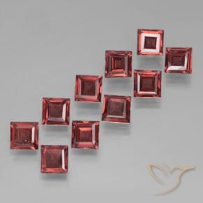 Gemas de Granate piropo Rojo oscuro natural de 3.70 ct, Cuadrado, VS