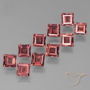 Gemas de Granate piropo Rojo oscuro natural de 3.72 ct, Cuadrado, VS