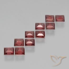 Gemas de Granate piropo Rojo oscuro natural de 3.63 ct, Cuadrado, VS