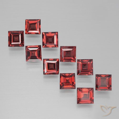 4.06ctw Natural Rojo carmesí intenso Granate piropo, Cuadrado, VS