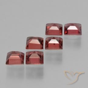 Gemas de Granate piropo Rojo escarlata natural de 2.68 ct, Cuadrado, VS