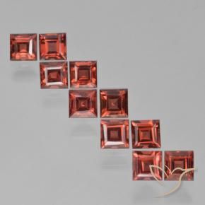 Gemas de Granate piropo Rojo escarlata natural de 4.39 ct, Cuadrado, VS