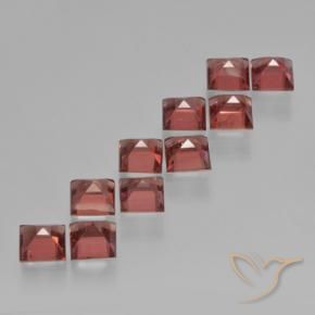 Gemas de Granate piropo Rojo medio natural de 4.48 ct, Cuadrado, VS