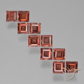 Gemas de Granate piropo Rojo medio natural de 3.82 ct, Cuadrado, VS