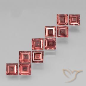 Gemas de Granate piropo Rojo escarlata claro natural de 4.17 ct, Cuadrado, VS