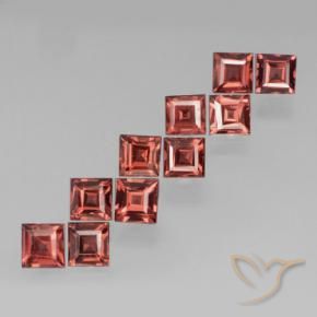 Gemas de Granate piropo Rojo oscuro natural de 4.03 ct, Cuadrado, VS
