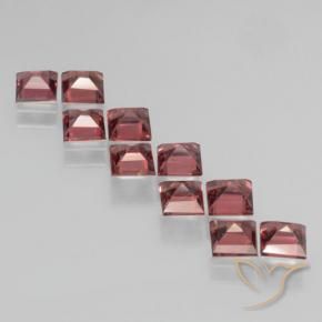 Gemas de Granate piropo Rojo escarlata natural de 3.82 ct, Cuadrado, VS