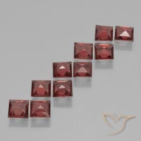 Gemas de Granate piropo Rojo oscuro natural de 3.52 ct, Cuadrado, VS