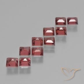 Gemas de Granate piropo Rojo oscuro natural de 3.97 ct, Cuadrado, VS