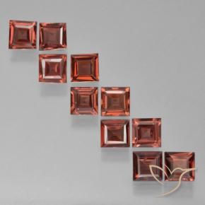 Gemas de Granate piropo Rojo oscuro natural de 3.33 ct, Cuadrado, VS