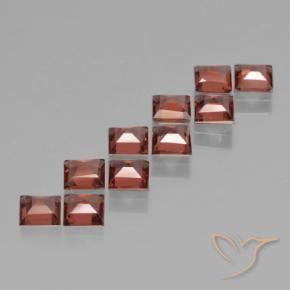 Gemas de Granate piropo Rojo carmesí intenso natural de 3.76 ct, Cuadrado, VS
