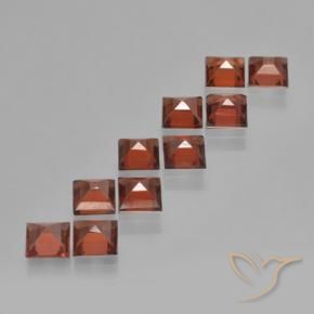 Gemas de Granate piropo Rojo medio natural de 4.26 ct, Cuadrado, VS