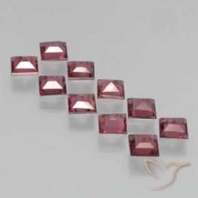 Gemas de Granate piropo Rojo oscuro medio natural de 3.35 ct, Cuadrado, VS