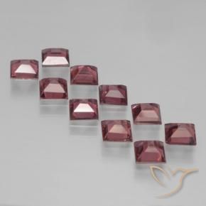 Gemas de Granate piropo Rojo oscuro medio natural de 4.42 ct, Cuadrado, VS