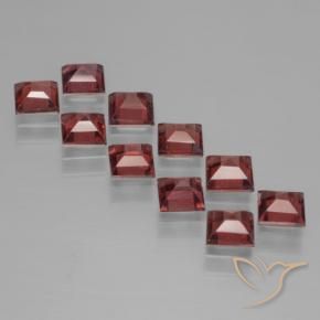 Gemas de Granate piropo Rojo medio natural de 4.11 ct, Cuadrado, VS