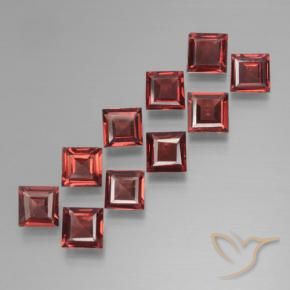 Gemas de Granate piropo Rojo oscuro natural de 3.43 ct, Cuadrado, VS