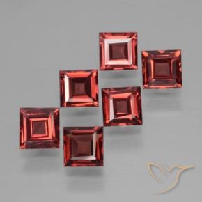 Gemas de Granate piropo Rojo oscuro natural de 2.71 ct, Cuadrado, VS