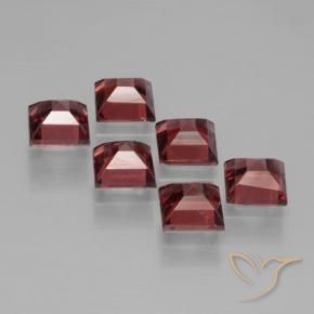 Gemas de Granate piropo Rojo oscuro natural de 2.66 ct, Cuadrado, VS