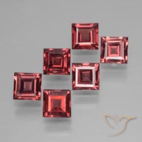 Gemas de Granate piropo Rojo escarlata intenso natural de 2.68 ct, Cuadrado, VS