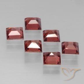 Gemas de Granate piropo Rojo oscuro natural de 2.98 ct, Cuadrado, VS