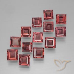 Gemas de Granate piropo Rojo oscuro natural de 4.97 ct, Cuadrado, VS