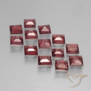 Gemas de Granate piropo Rojo oscuro natural de 4.97 ct, Cuadrado, VS